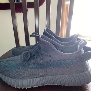 Adidas Yeezy 350 Boost V2 Cinder